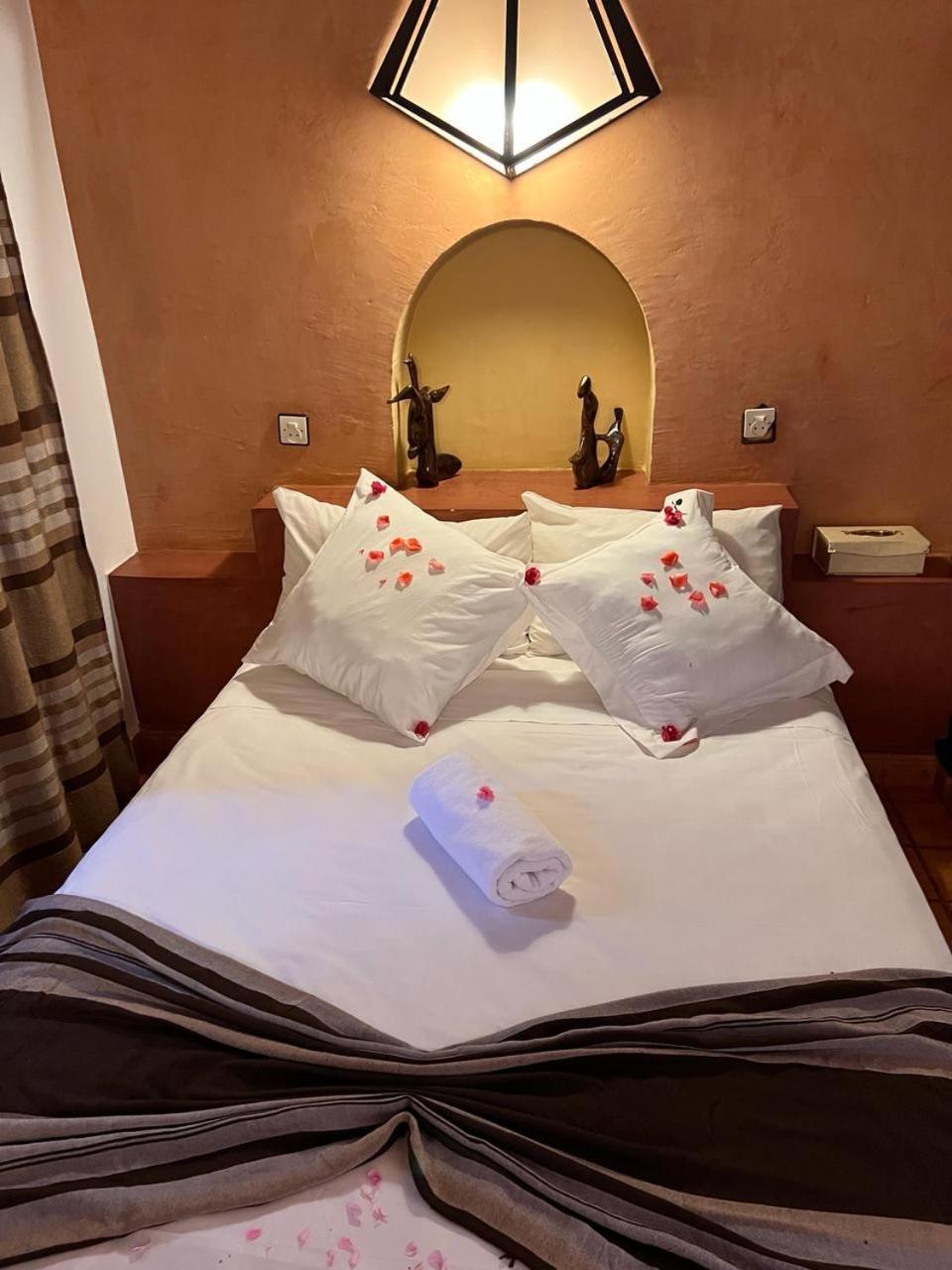 Villa Tata Marie Maison D'Hotes Marrakech マラケシュ エクステリア 写真