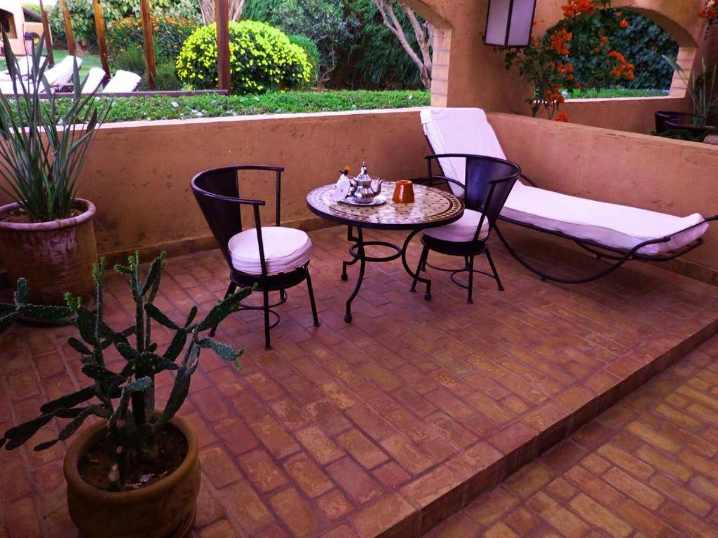 Villa Tata Marie Maison D'Hotes Marrakech マラケシュ エクステリア 写真