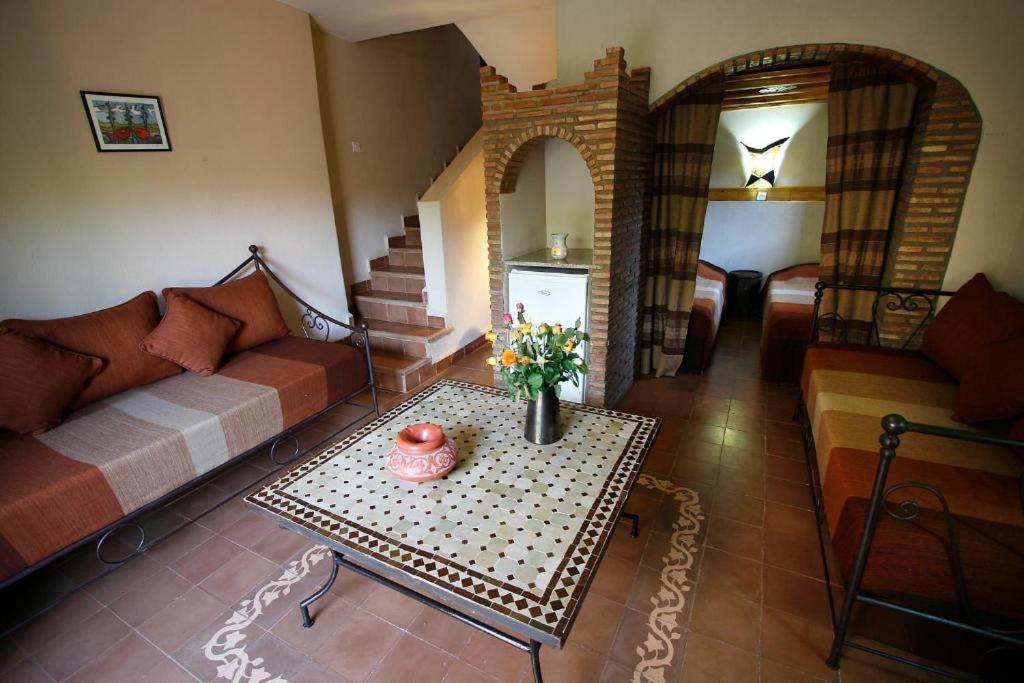 Villa Tata Marie Maison D'Hotes Marrakech マラケシュ エクステリア 写真